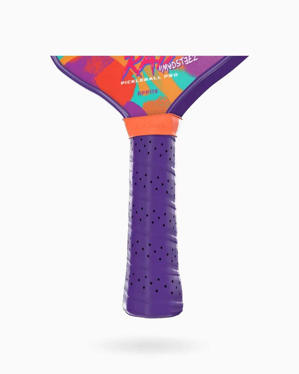 Ergonomic 5.12 inch extended handle on the Madsteez Face Pro for two-handed backhands